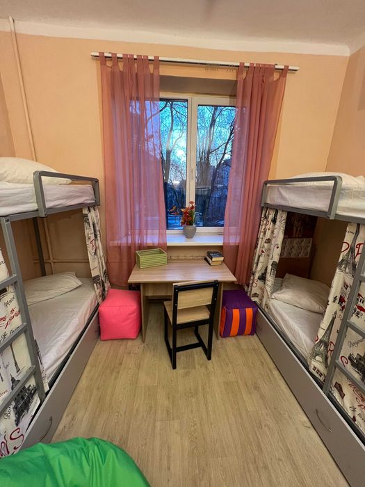 Хостел подобово | Олімпійська | Поруч госпіталь | У нас є гаряча вода!
