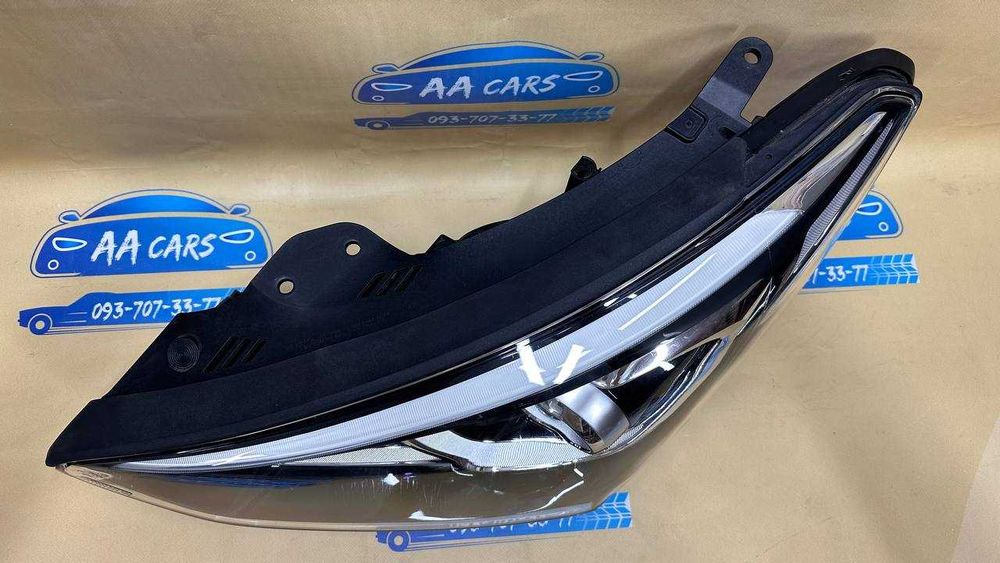 Фара Фари Фары Hyundai Santa Fe Xenon 15-18 Хюндай Сан Та Фе