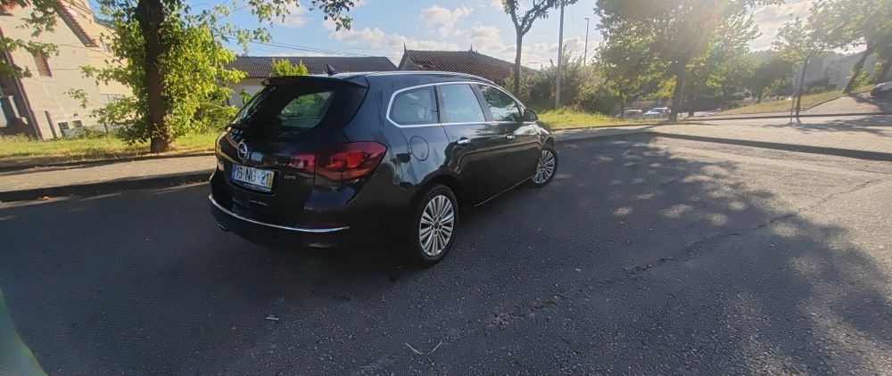 Opel Astra J cdti caixa automática