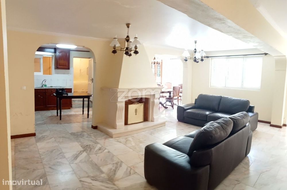 Moradia T4 Para Venda