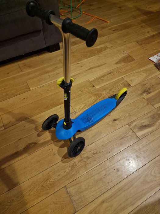 Hulajnoga trójkołowa Oxelo B1