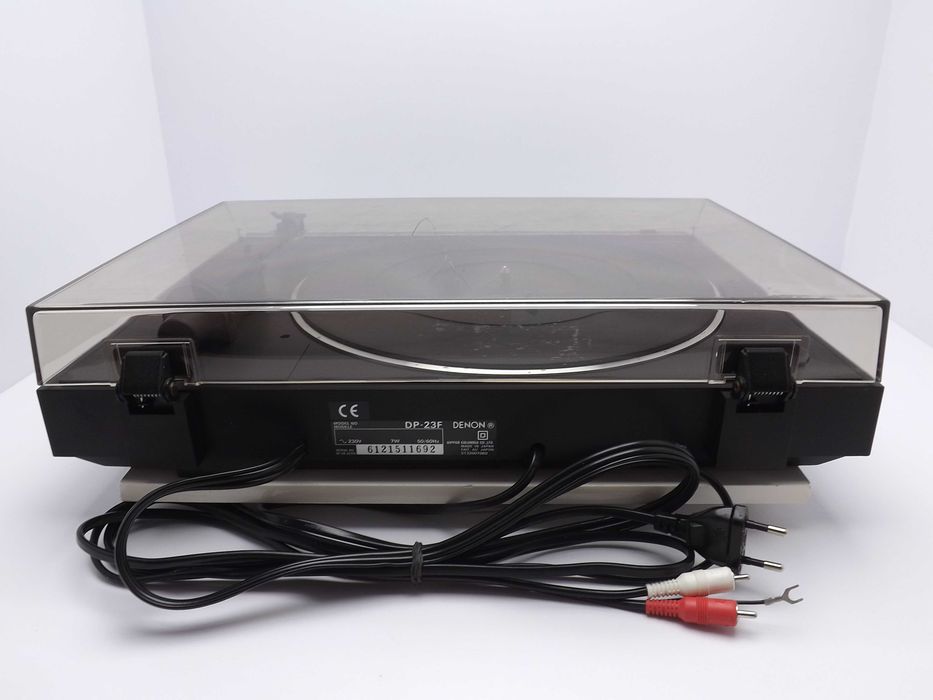 Gramofon DENON DP-23F Direct Drive Quartz