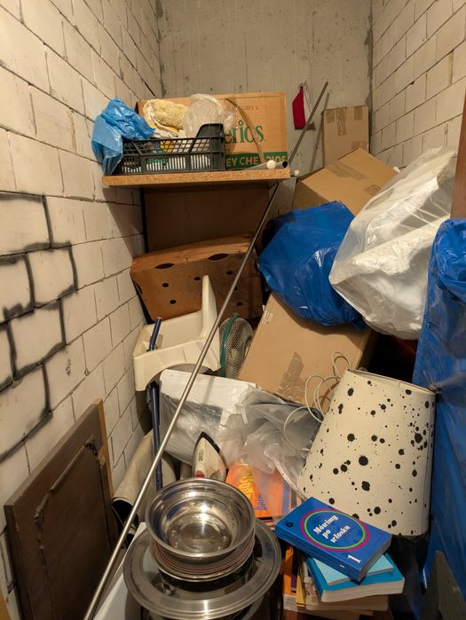 Meble, książki, zabawki, sprzęt AGD, biurko