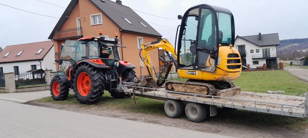Usługi koparką I ciągnikiem rolniczym transport wywrotką mini koparka.