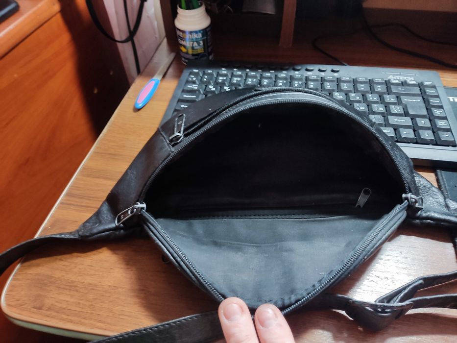 Поясна сумка бананка шкіряна (натуральна шкіра)