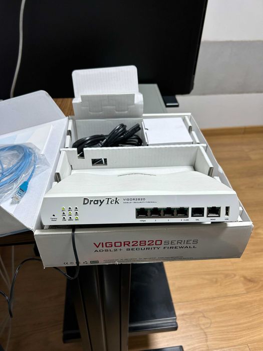 Firewall/router ADSL Vigor série 2820