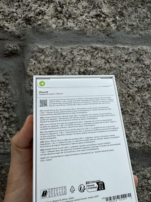 iPhone 16 branco 128Gb Novo