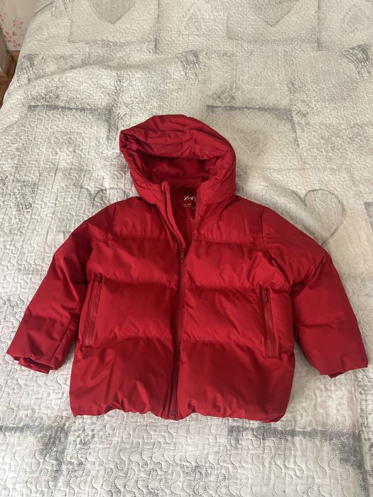 Куртка zara 130 см