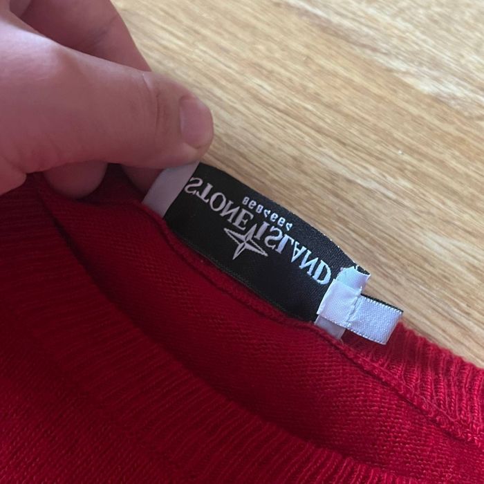 Світер stone island