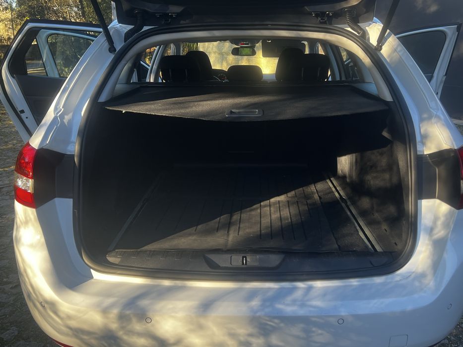 Peugeot 308 SW 1.6 HDI 120cv