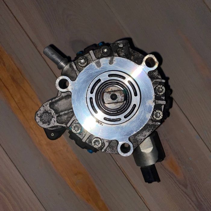 Pompa wysokiego ciśnienia Siemens VDO 5WS40019 / 9685704880 – sprawna