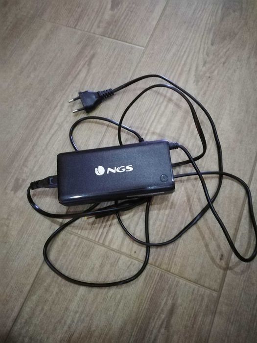 carregadores para portáteis  ver o anúncio