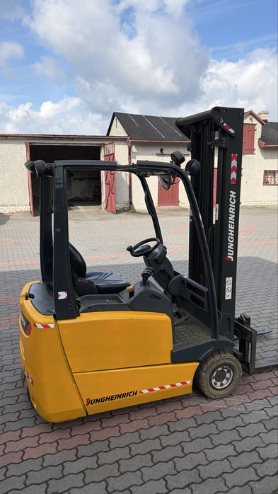 Wózek Widłowy Jungheinrich EFG 216K triplex Przesuw boczny elektryczny
