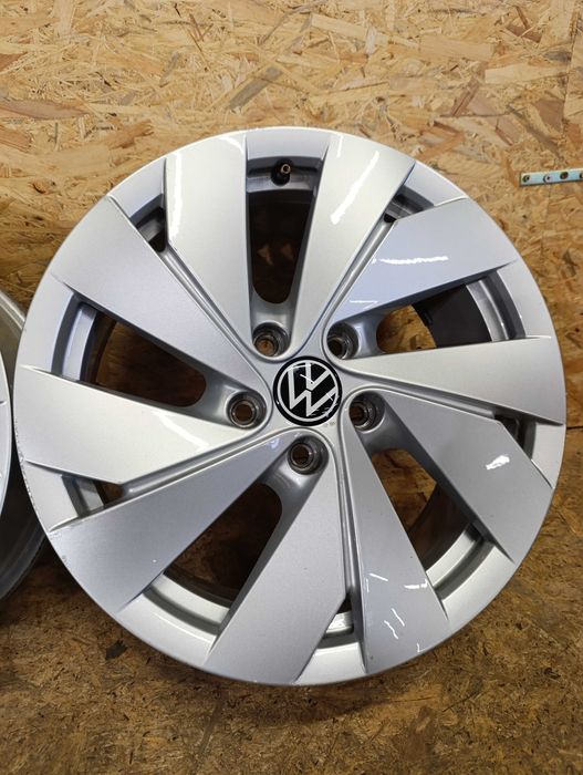 Felgi 17" Volkswagen Tiguan Golf Passat Skoda Seat Audi 5x112 571601025