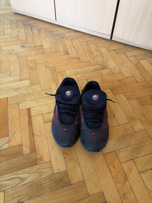 Nike Air Max DN Red black