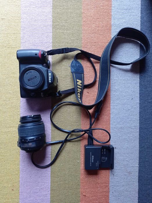 Máquina fotográfica Nikon D40