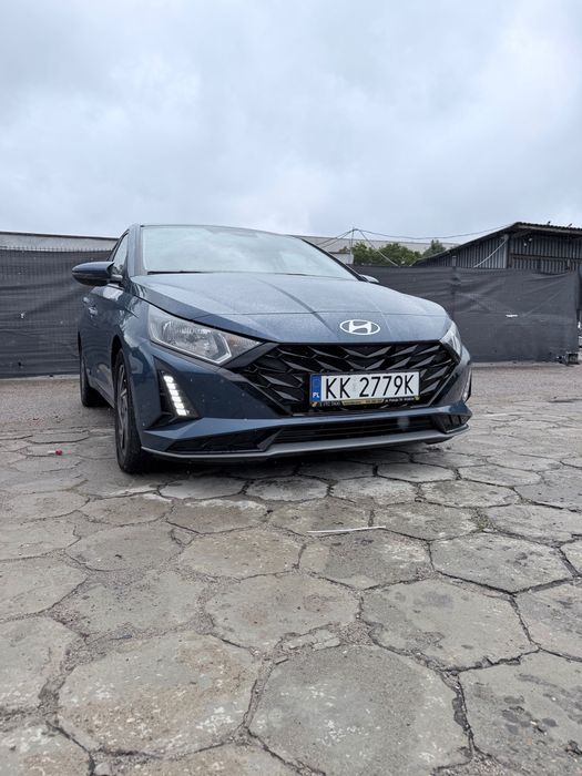 Wynajem samochodów Kraków / Hyundai i20 N line / automat / wypożyczalnia samochodów / fv