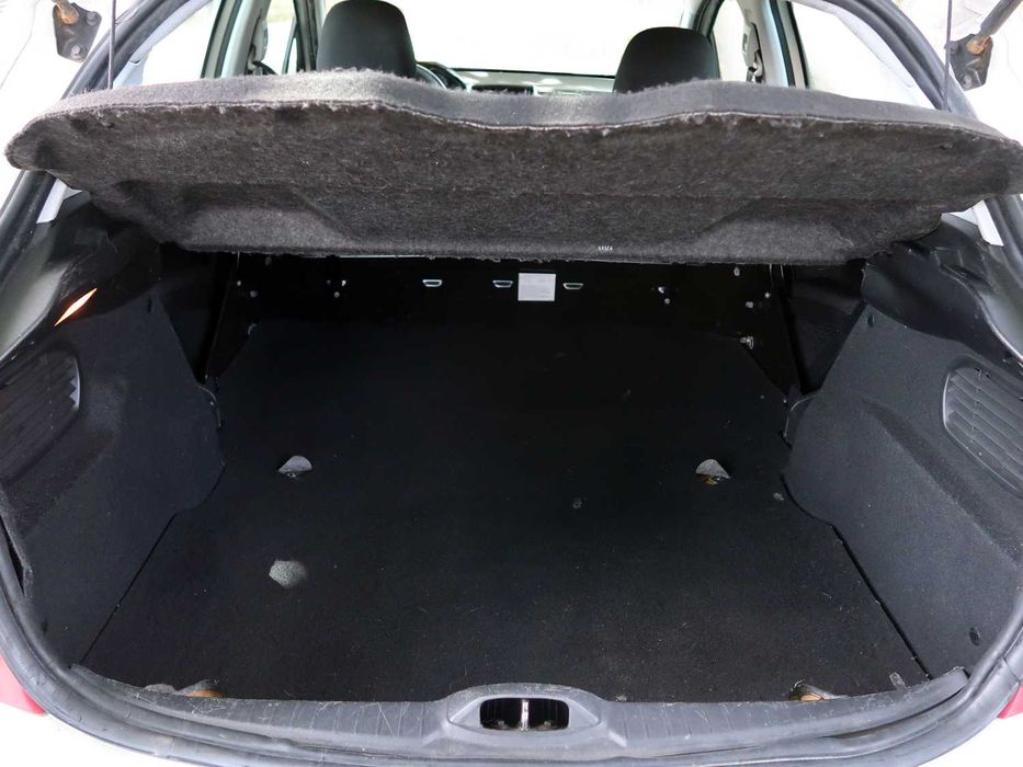 Peugeot 208 1.4 HDI Comercial, 2015