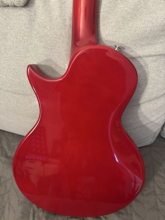 Hartwood hollow body Bigsby