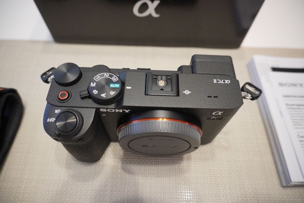 SONY A7CII com objetiva 28-60