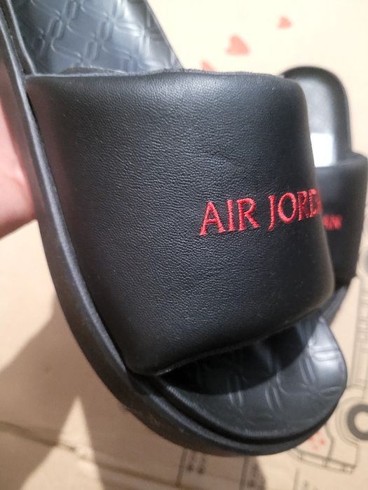 Шлепанцы NIKE AIR JORDAN жіночі нові original