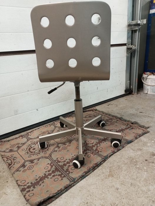 Krzesło obrotowe dziecięce