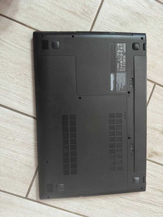 Ноутбук Lenovo 2 ядра / 4 GB ОЗУ / 500 GB /игровая видеокарта 720M