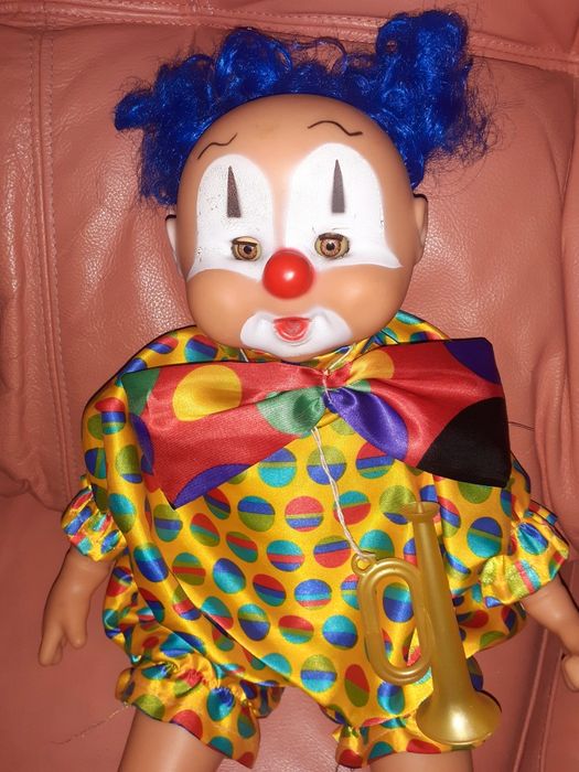 Vintage Clown Doll, Very Beautiful