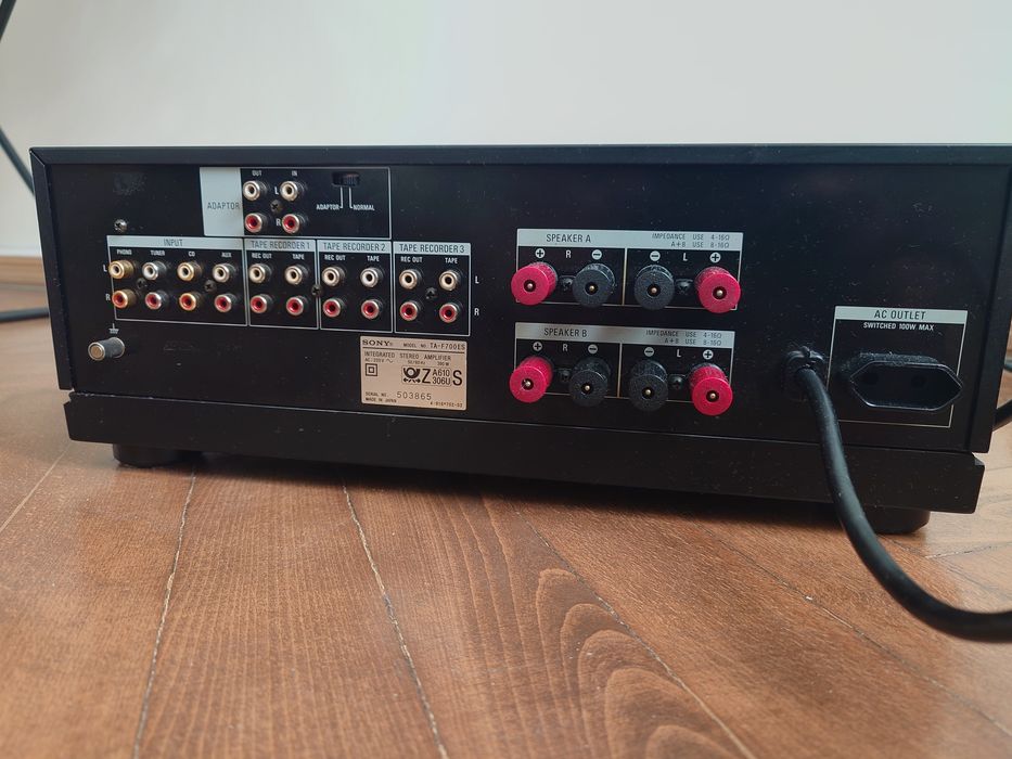 Wzmacniacz Sony TA-F700ES