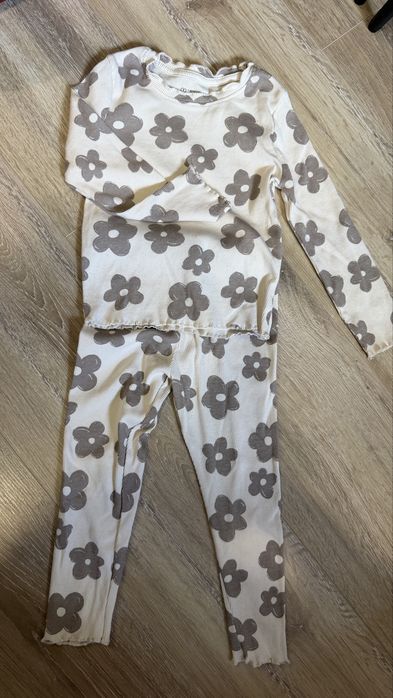 Костюм на дівчинку Primark