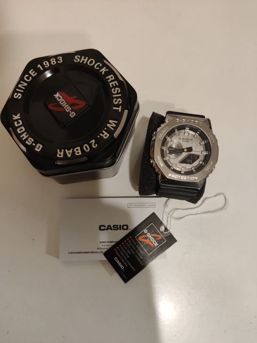 Casio g shock gm 2100