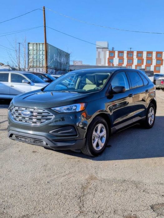 Ford Edge Se      2022