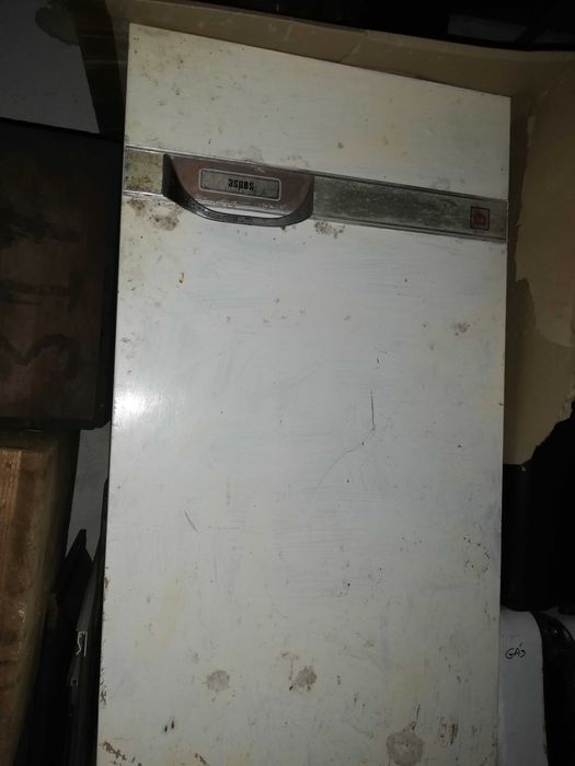 Frigorifico a trabalhar. 3 unidades.