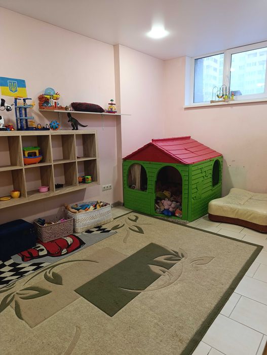 Діючий сімейний центр розвитку + власне приміщення 240 м² - Слободка- Одеські Традиції