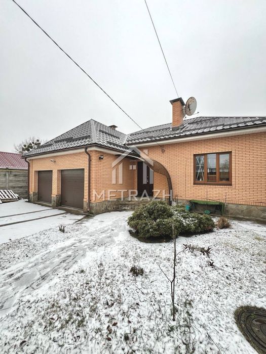 Продам будинок на Холодній горі з ремонтом ,198м2