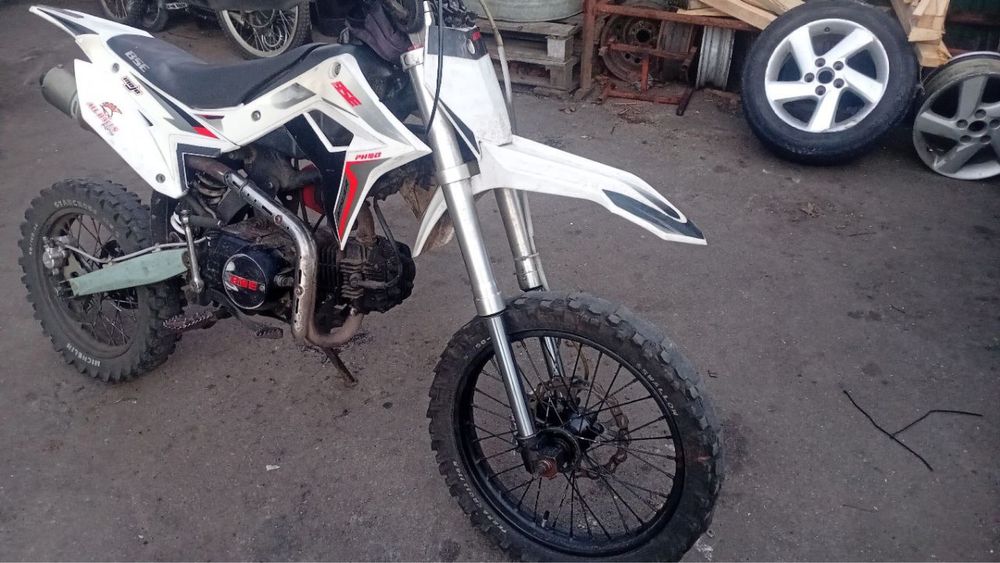 Продам питбайк (эндуро) BSE 125cc