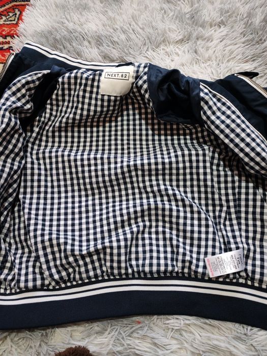 Куртка на хлопчика 6-7 на зріст 116.на весну