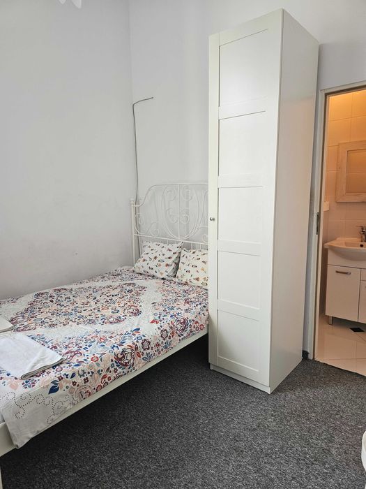 Pokoje z łazienkami w ścisłym centrum