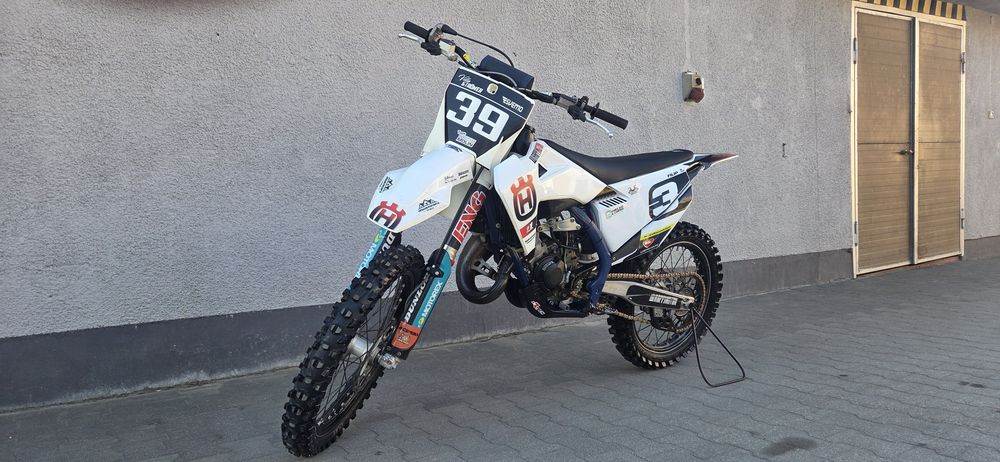 Husqvarna Tc 125 rok 2022 Super Stan 235 mth od Nowości Hgs Racing Zawieszenie Ohlins