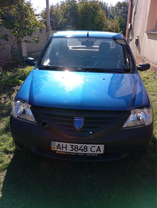 Продам Renault Logan 2006 года, 1.4 бензин