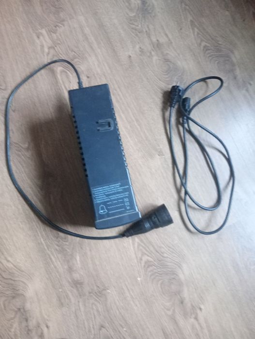 Zasilacz awaryjny UPS 800w