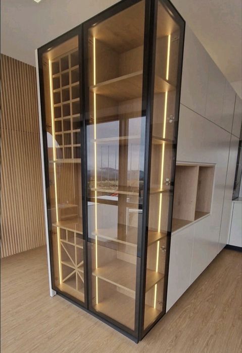 Armários e moveis com porta reflecta