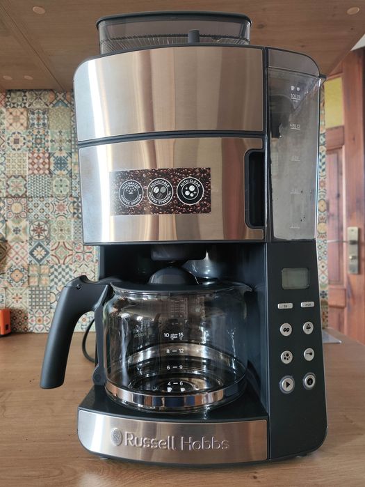 Ekspres do kawy Russell Hobbs Grind & Brew