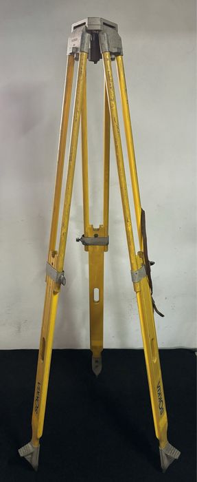 Tripé de Madeira (topografia)