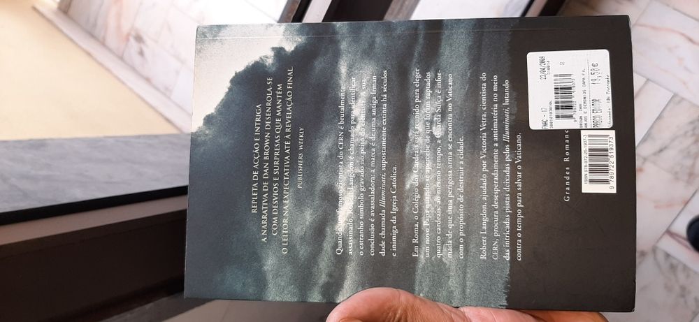 Livro em muito bom estado Faço entrega domicílio