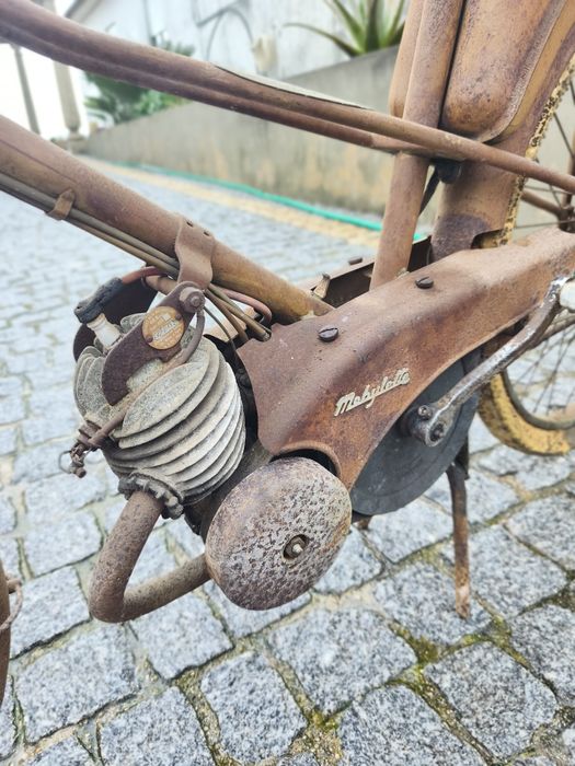 Mobylette motobecane motoconfort AV31 ano 1954