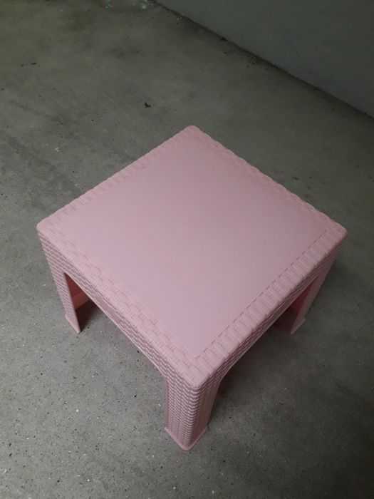 Mesa de criança cor rosa