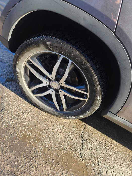 Mercedes-Benz GLA-Class 2016