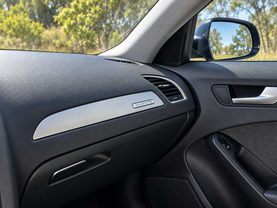 Audi A4 3.0 TDI V6 Quattro S-Line Manual — 240cv