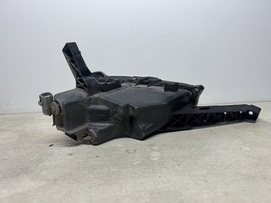 Противотуманка птф Левая Lexus NX f-sport